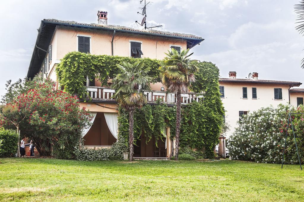 La Villa Del Lago San Felice del Benaco Dış mekan fotoğraf